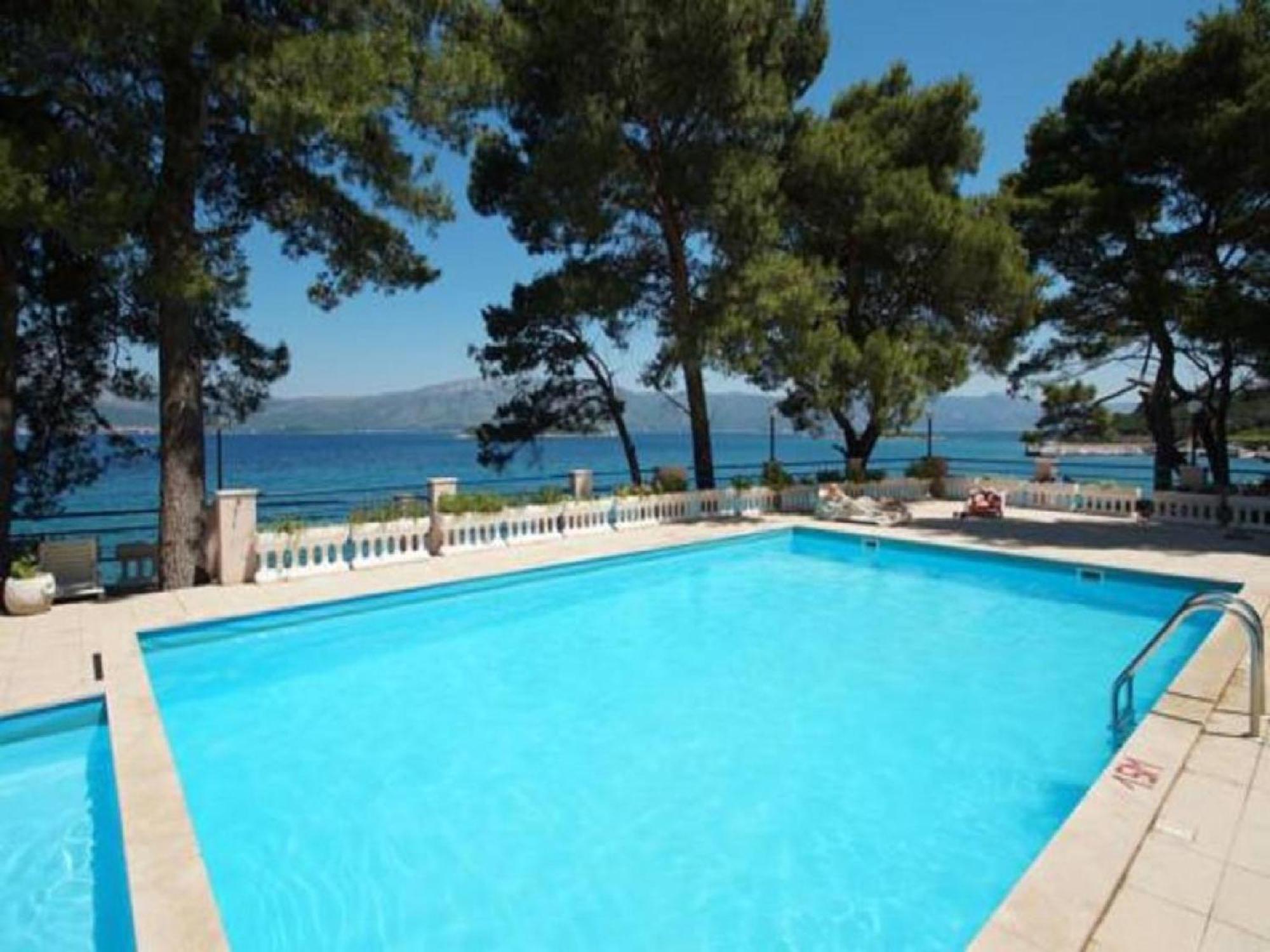Lumbarda Resort Apartments Exterior photo