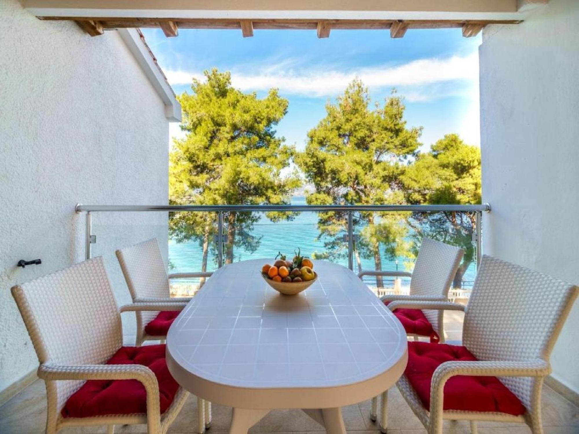 Lumbarda Resort Apartments Exterior photo